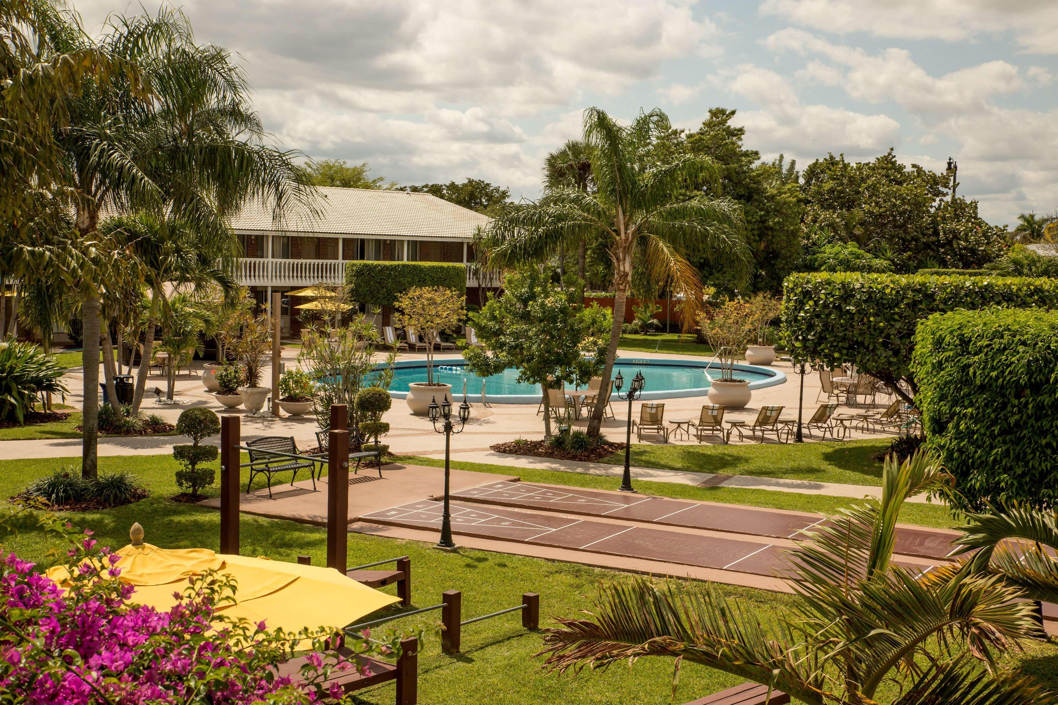 Best Western Palm Beach Lakes West Palm Beach Bagian luar foto