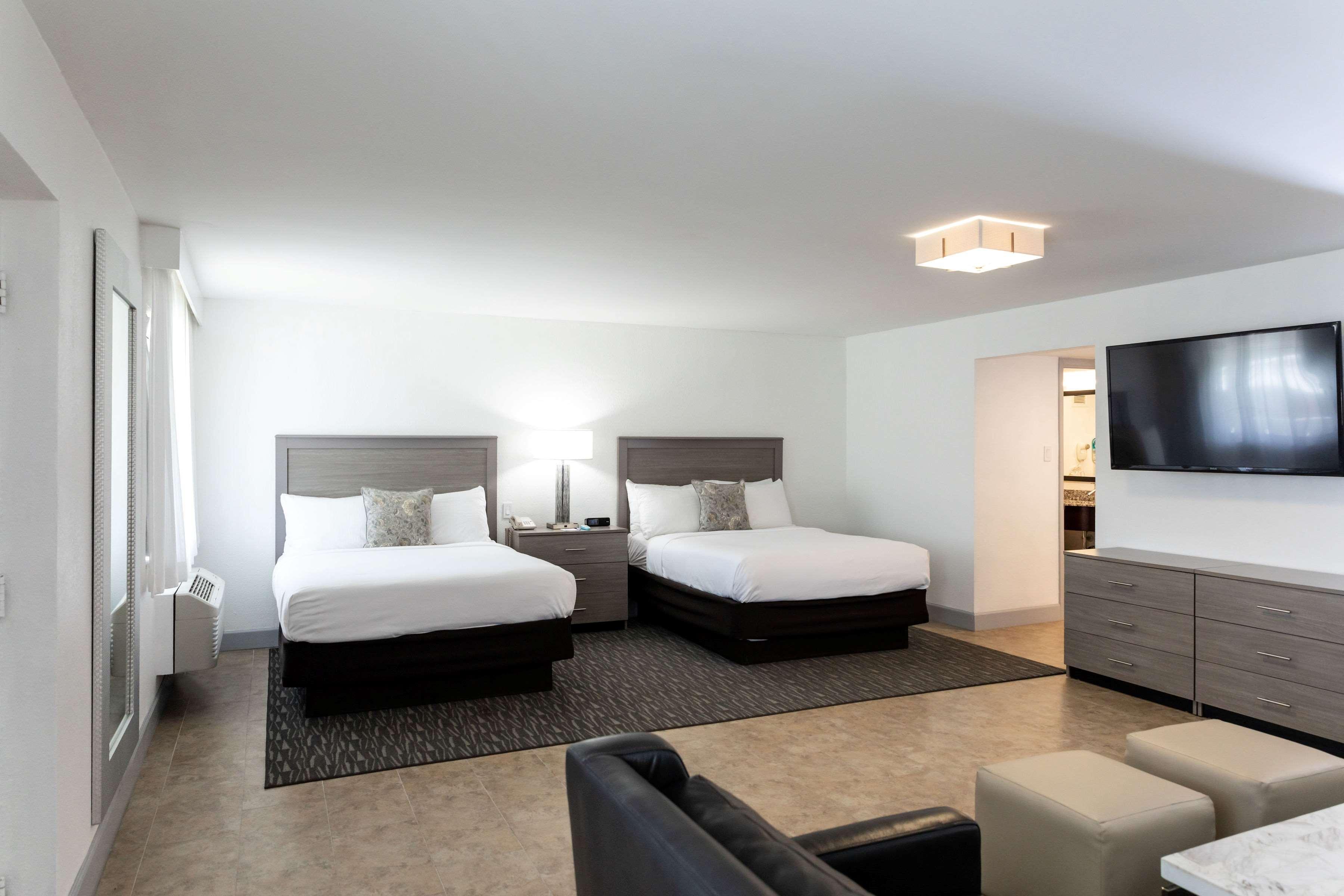 Best Western Palm Beach Lakes West Palm Beach Bagian luar foto