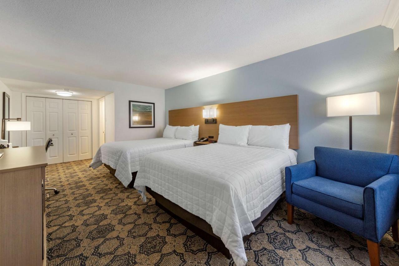 Best Western Palm Beach Lakes West Palm Beach Bagian luar foto