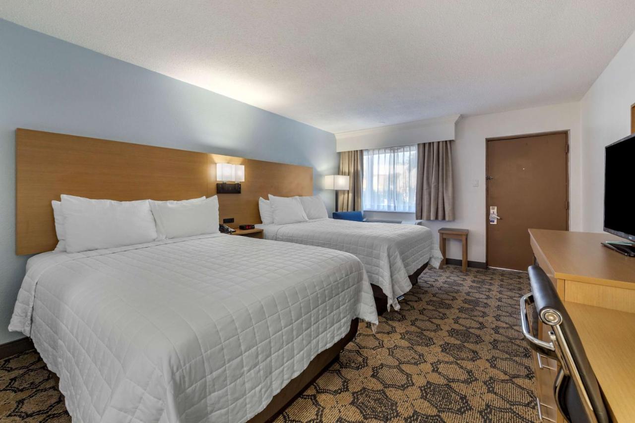 Best Western Palm Beach Lakes West Palm Beach Bagian luar foto